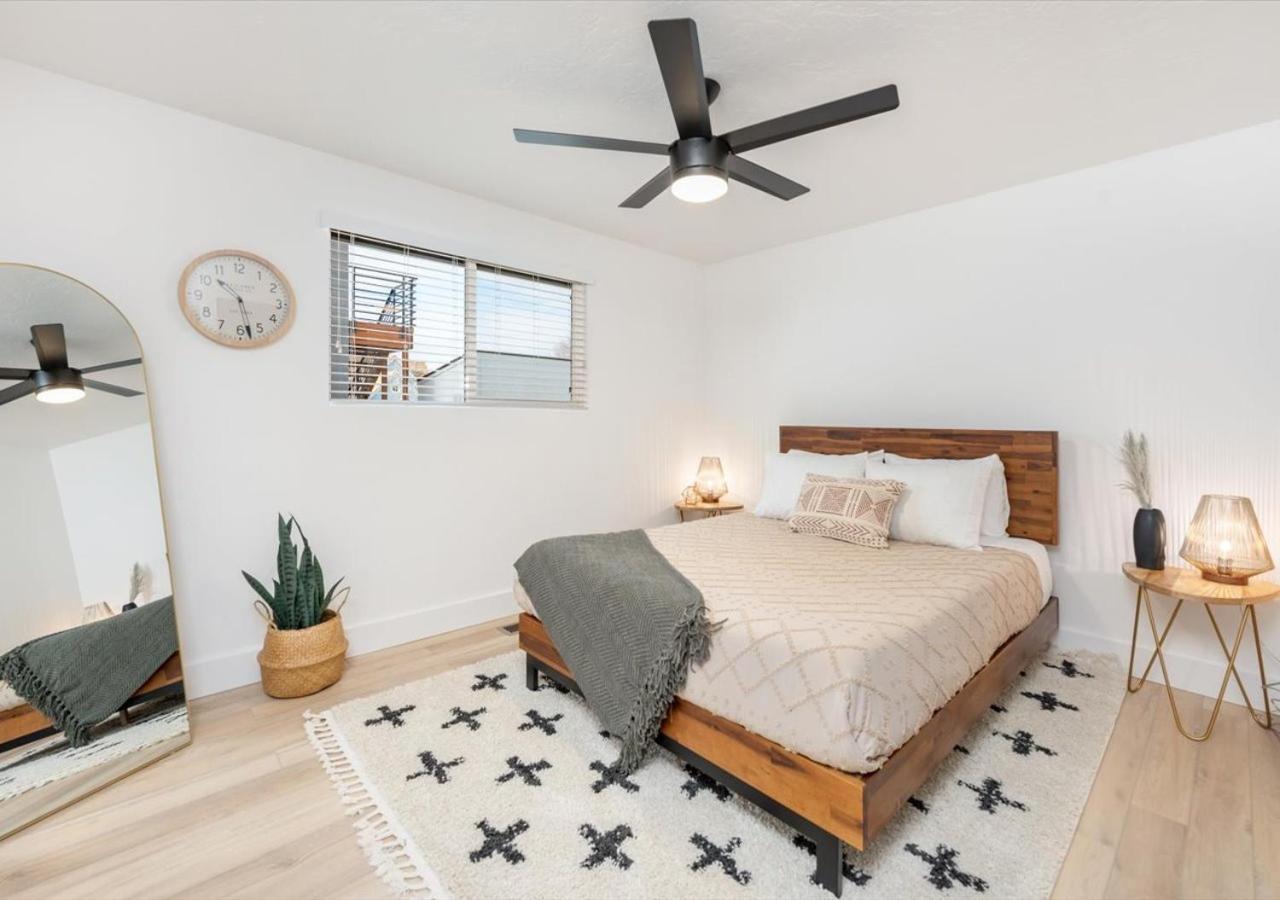 Mid Century Modern Boise-River Bungalow W/ Hot Tub 외부 사진