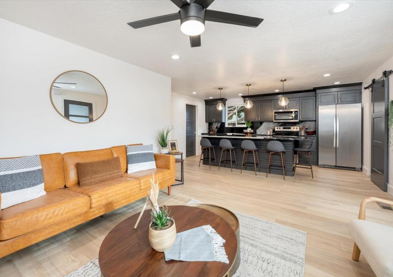 Mid Century Modern Boise-River Bungalow W/ Hot Tub 외부 사진